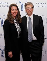 April bowlby als berts freundin rebecca. Skurril Diese Abmachung Trafen Bill Gates Und Seine Melinda Promiflash De