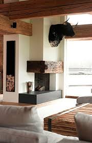 Pin Von Sandrobernasconi Architektur Gmbh Auf Feuerstelle Im Haus Rustikale Innenraume Eckkamin Und Zeitgenossische Hauser