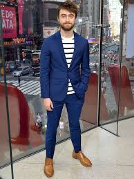 51 Ways To Wear A Blue Suit 2021 Edition Men's suits with single breasted blazers, on the other hand, are less formal but more stylish, making them great for events that require you to be formally but the suit you wear and the trousers should be of the same color. 51 ways to wear a blue suit 2021 edition