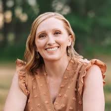 Heather Lilly's Instagram, Twitter & Facebook