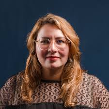 Inmuebles DeCorazón es una inmobiliaria en Mérida, Yucatán, especializada  en venta y renta de casas con atención cercana, profesional y  personalizada. Te ayudamos a encontrar o vender tu hogar con confianza,  compromiso