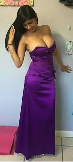 Pin On Mia Khalifa Gorgeous Huge Breasts Pretty Face