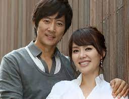She has been dating actor jung kyung. Choi Soo Jong With His Wife Ha Hee Ra Korean Celebrity Couples Celebrity Couples Korean Celebrities