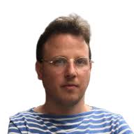 העיתונאי מהדי חסן: "אם זה לא רצח עם אלא רק פשע מלחמה, זה צודק יותר?"