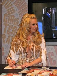There are many positive testimonials of phentermine on the internet. Briana Banks S Neue Frisur July 2021