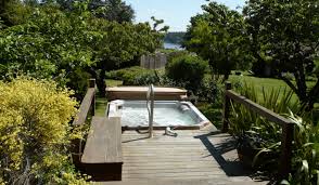 Hot tub advice and ideas. The Hot Tub Guru Free Advice For First Time Buyers Dengarden