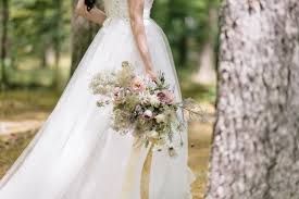 Whether looking for fall wedding bouquets with purple flowers for a vineyard wedding, winter wedding bouquets with classic white wedding flowers, colorful summer flowers for a tropical wedding, or some other unique theme , our floral experts can put together the bouquet of your dreams. Wedding Bouquets Yuki Yoshikawa Tokyo Florist