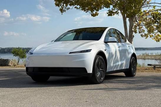 Why Tesla Needs to Refocus on Expanding Its EV Lineup – EVDANCE