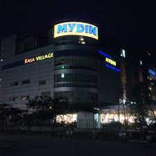 In terengganu, only have mydin and giant mall to have walk. Photos At Mydin Mall Subang Jaya Selangor