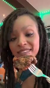 This is the full story about Pat’e Palo Bar & Grill