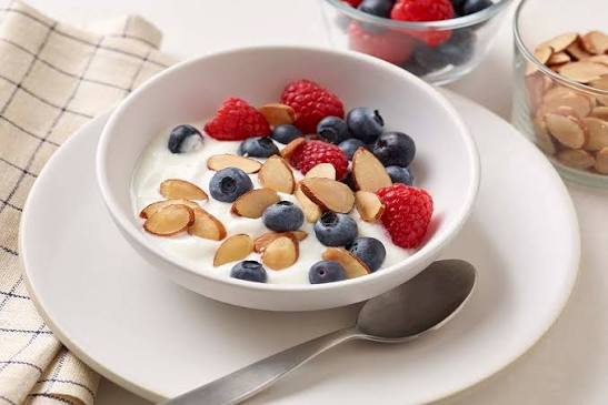 Yogurt with Almonds