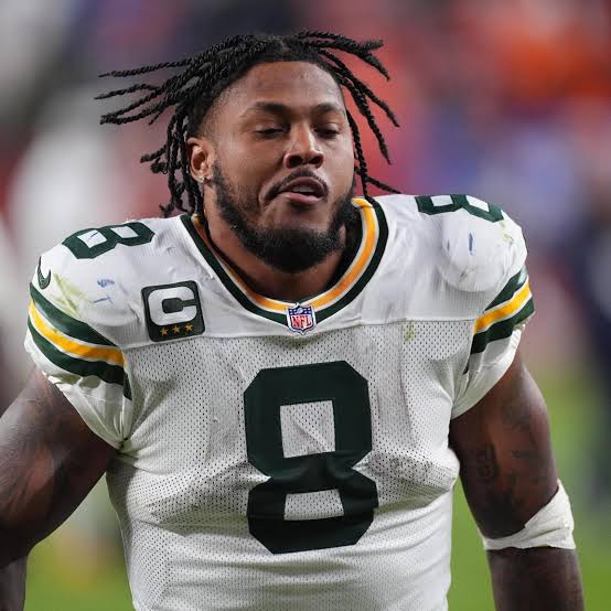 Green Bay Packers' Josh Jacobs says he hurt his knee again