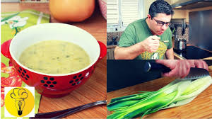Recette De La Soupe Poireau Et Pommes De Terre Cuisine En Pratique Youtube