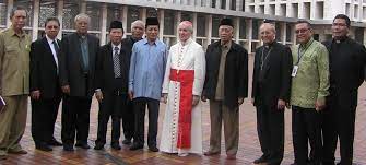 Bab 4 keberagaman suku, agama, ras, dan antargolongan dalam bingkai bhinneka tunggal ika Keberagaman Agama Masyarakat Indonesia Kurikulum Pelajaran