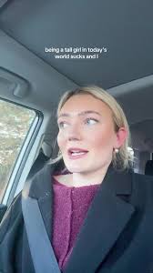 best place to get tall/long jeans???? I’m losing my mind over here  #tallgirlproblems #tallgirl #tallwomen #tallwomenproblems #longjeans  #talljeans #tallgirlapproved #venting