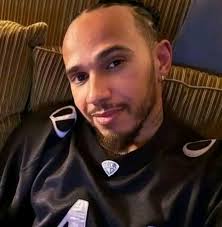 Tivimate premium or Smarters pro