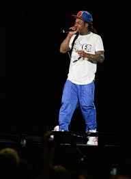 Latest lil wayne music videos. Lil Wayne Klagt