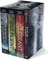 Amazon.com: Divergent Series Four-Book Paperback Box Set: Divergent,  Insurgent, Allegiant, Four: 9780062421371: Roth, Veronica: Books