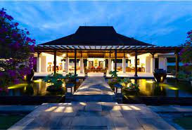 Luxury holiday homes, villas and apartments for rent. Modern Houses In Bali Design Spot By Modshop Bali House Tropical Houses Bali
