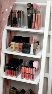 Diy Ideas To Organize Makeup According To Your Personality Makeup Room Decor Make Up Storage Makeup Rooms