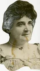 Cecil Moon's Instagram, Twitter & Facebook