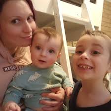 Bee Clark (@beealishes01) • Instagram photos and videos