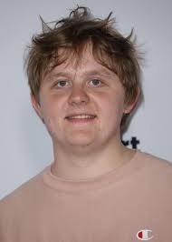 Moment pop star Lewis Capaldi stops to congratulate two Offaly GAA teams