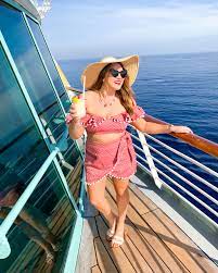 caribbean cruise key west cuba sassy red lipstick a body positive style blog by sarah tripp sassy red lipstick fashion blog style