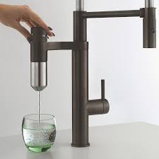 Grohe blue pure küchenarmatur mit filterfunktion aus welchem material soll die wassersprudler wasserhahn gefertigt sein? Sodaarmatur Sprudelwasser Aus Dem Wasserhahn