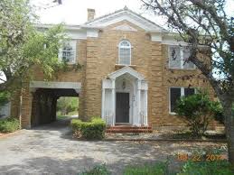 618 W Main St Kerrville Tx 78028 Old Houses For Sale Zillow Homes For Sale Kerrville