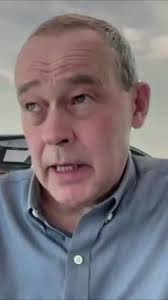 Peter Rawlinson talks about some of the technologies employed in their  products while increasing battery efficiency. #lucid #lucidmotors #gravity  #peterrawlinson #suv #ev