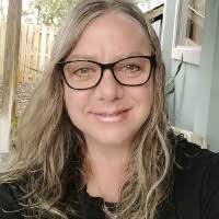 Jenny Vinson's Instagram, Twitter & Facebook