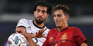 Marktwertverlauf von emre can (yeni diyarbakirspor). Ozil Can Und Co So Ringen Deutschland Und Die Turkei Um Ihre Fussballer Hamburger Morgenpost