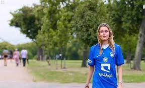 مشجعات الهلال بنهائي لندن sports football fashion