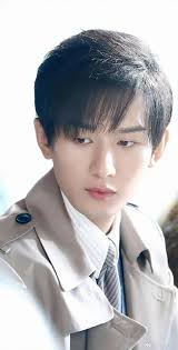 20250811 SinaTV + Deep Lurk updated Yun Hong Shen (Deep Lurk) is TOP 1 in  Summer Carnival : Weibo 2025 Summer #Chengyi