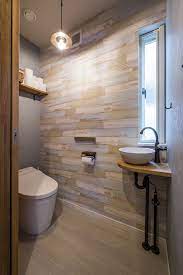 中二階を取り入れた家 北欧スタイル トイレ おしゃれ トイレ 壁紙 おしゃれ トイレ レイアウト