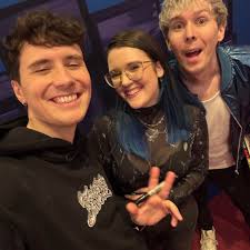 do we know if accessibility tickets are also presale this morning?? and do  you need to be with barclaycard to get a code/link?? do i need to give this 