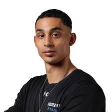 Thomas Chelsea's Instagram, Twitter & Facebook