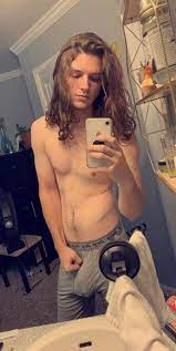 NEW!!! Share my Link for FREE Nudezz!!! Sub while it's free. CHECK COMMENTS  | Scrolller