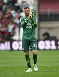 Maarten stekelenburg is a professional footballer who currently plays as a goalkeeper for the english club everton and netherlands national football team. It Can T Be Any Worse Than At West Ham Maarten Stekelenburg Backs Everton Response Liverpool Echo