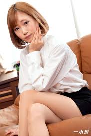 桐乃あづみの刺激的 ポルノ 満載！JavTubeで彼女の誘惑を解き放て