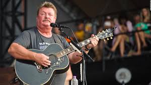Country music singer, songwriter, and pioneer. Country Music Star Joe Diffie Dies Of Complications From Coronavirus Cnn