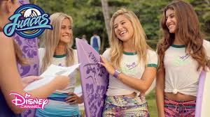Con su filosofía de que el surf es más que un deporte, el kika llegó de san pablo en busca de su abuelo, el profesor juaca. Conheca Os Personagens De Juacas A Nova Serie Do Disney Channel Capricho