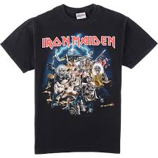 人気 バンド t シャツ