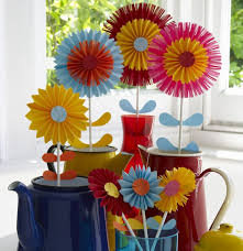 Papierblumen Basteln Mit Kindern Bastelideen Und Bastelanleitungen Zum Nachmachen Papierblumen Basteln Papierblumen Mit Kindern Basteln Muttertag Basteln