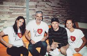 Kleidung, deko und spielwaren für die ganze familie im online shop bestellen! Big Kimi Family Welovekimi Maurizio Arrivabene Facebook
