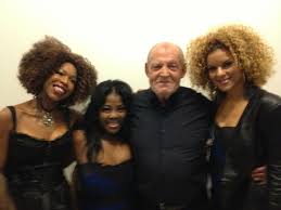 джо кокер With A Little Help From My Friends The Girls Oneida Nikki Laura Joe Cocker Legendary Singers Singer