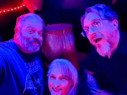 zacefron @kaycstroh @mrgrabeel @corbinbleu @_moniquecoleman @ashleytisdale  @vanessahudgens let's have a reunion😂😂💪