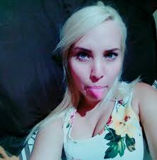 Melissa Hofmann (@MelissaHofmann2)