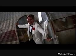 Der folgende film blues brothers unter der regie von john landis wurde sein größter … Dan Aykroyd In Indiana Jones And The Temple Of Doom On Make A Gif